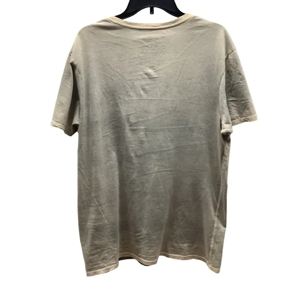 Guess Size Large V-Neck Graphic Tee. Preloved - Picture 3 of 5